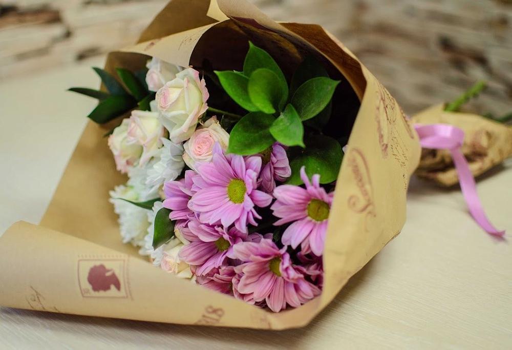 Букет цветов из: Розы и Хризантемы в Андревское