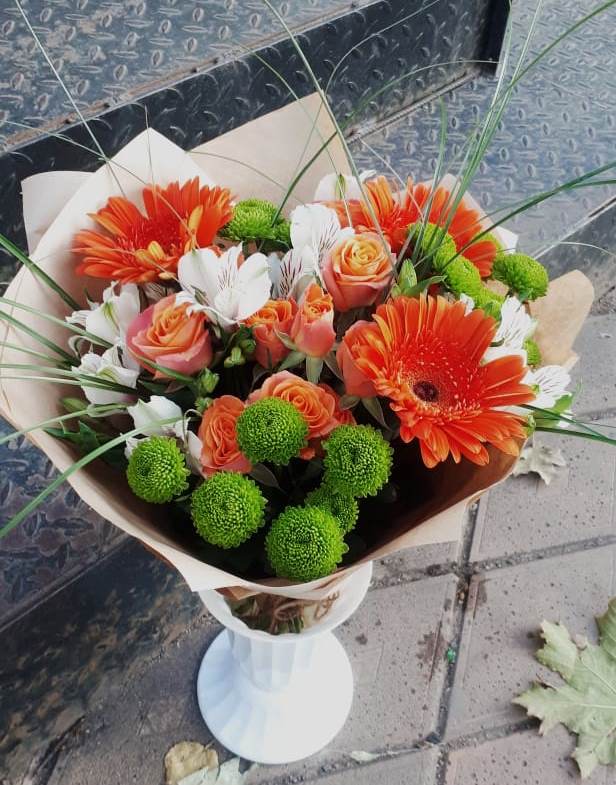 Букет цветов из: Герберы, Хризантемы, Альстромерии и Розы в Андревское