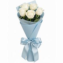Букет 5 Белых роз Проуд в Андревское