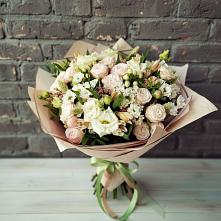 Букет цветов из:  Альстромерии, Розы и Хризантемы в Андревское