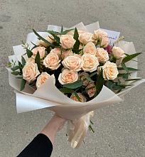 Букет Кремовые розы Латте в Андревское