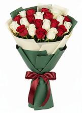 Букет Микс из красных и белых роз #REPLACE_PRED# Андревское