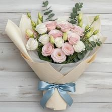 Букет цветов из:  Лизиантусы в Андревское