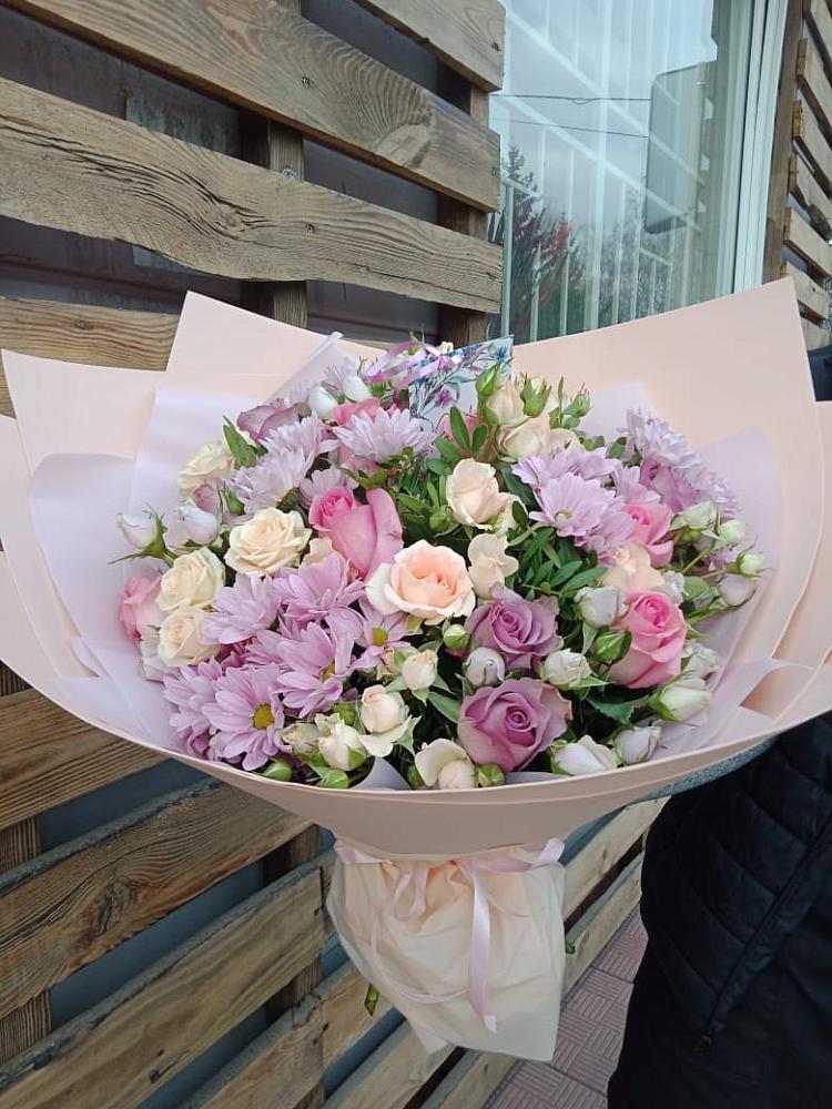 Букет цветов из: Розы и Хризантемы в Андревское