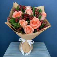 Букет цветов из:  Розы и Альстромерии в Андревское