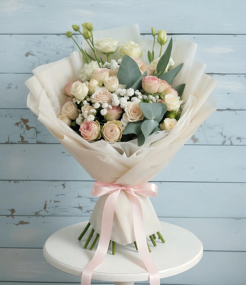 Букет цветов из: Розы и Лизиантусы в Андревское