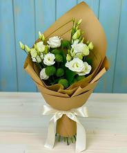 Букет цветов из:  Хризантемы и Лизиантусы #REPLACE_PRED# Андревское