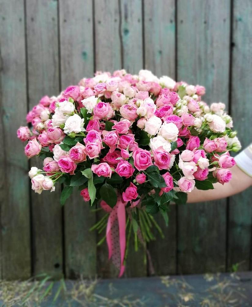 Букет Розовые кустовые розы Натали и Лав Лидия в Андревское