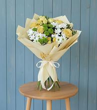 Букет цветов из:  Хризантемы и Розы в Андревское