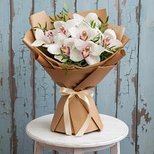 Букет цветов из:  Орхидеи и Розы в Андревское